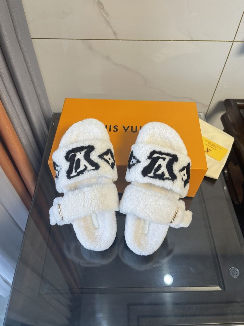 Louis Vuitton Slippers